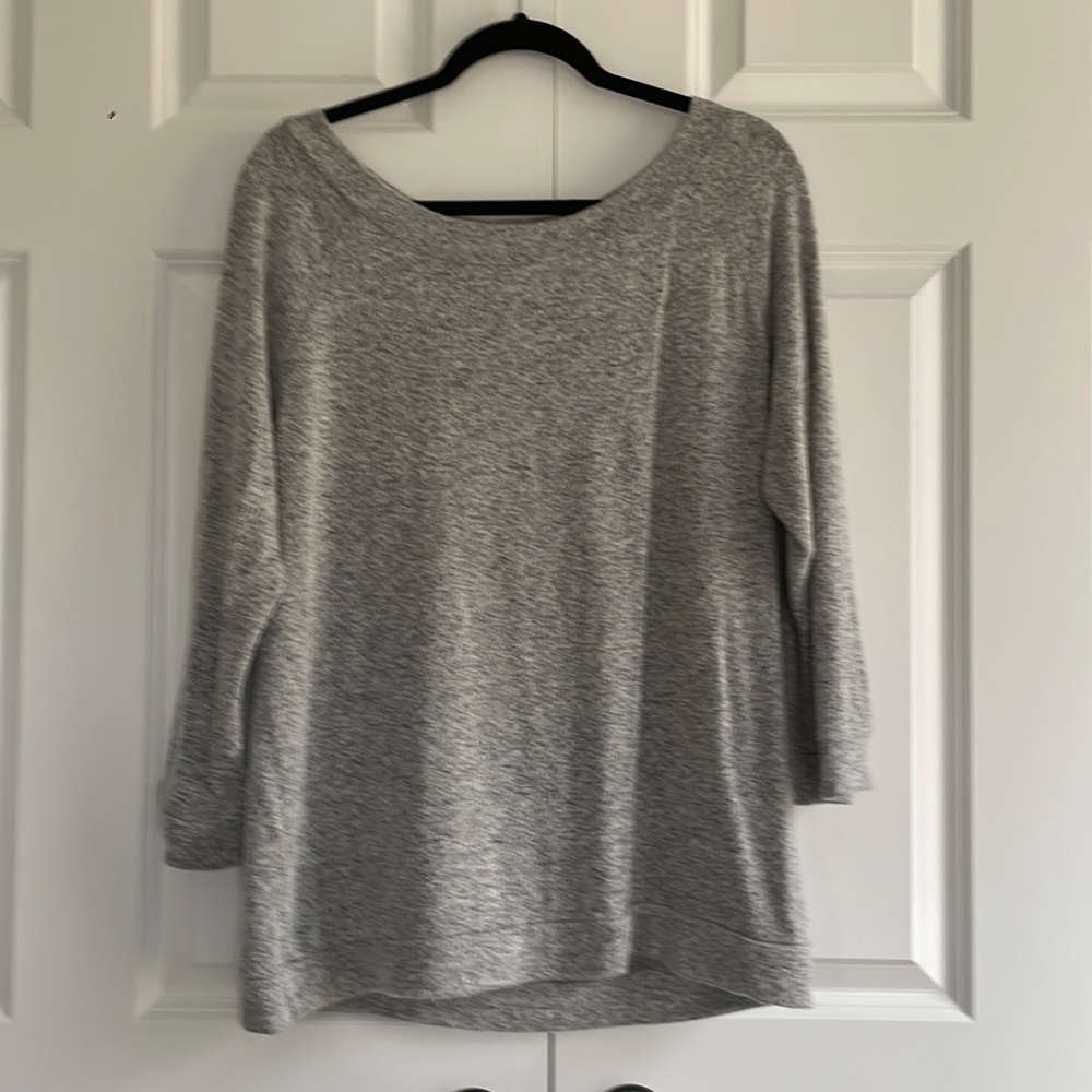 XL Market & Spruce heather gray top
